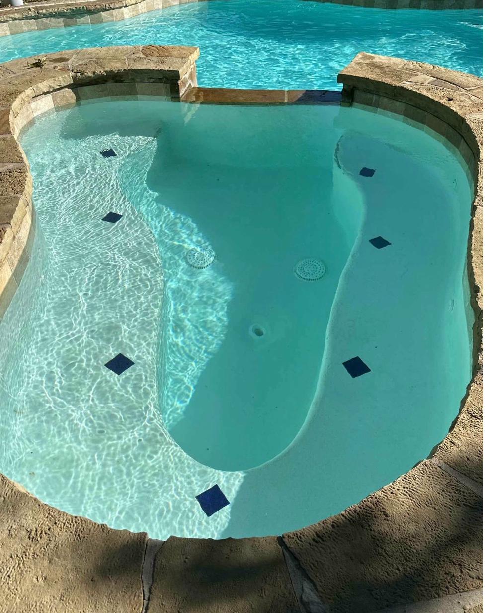 Beautiful blue pool maintained by BrazTex Pool Service Texas